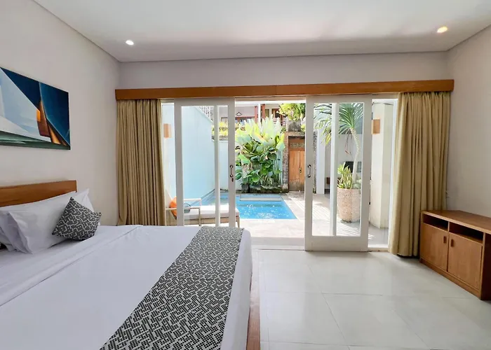 Apple Villa & Suite Seminyak