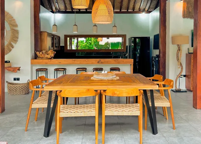 Villa Sukacita - Family Friendly 4Br Seminyak Eat Street 900M Walk To Beach